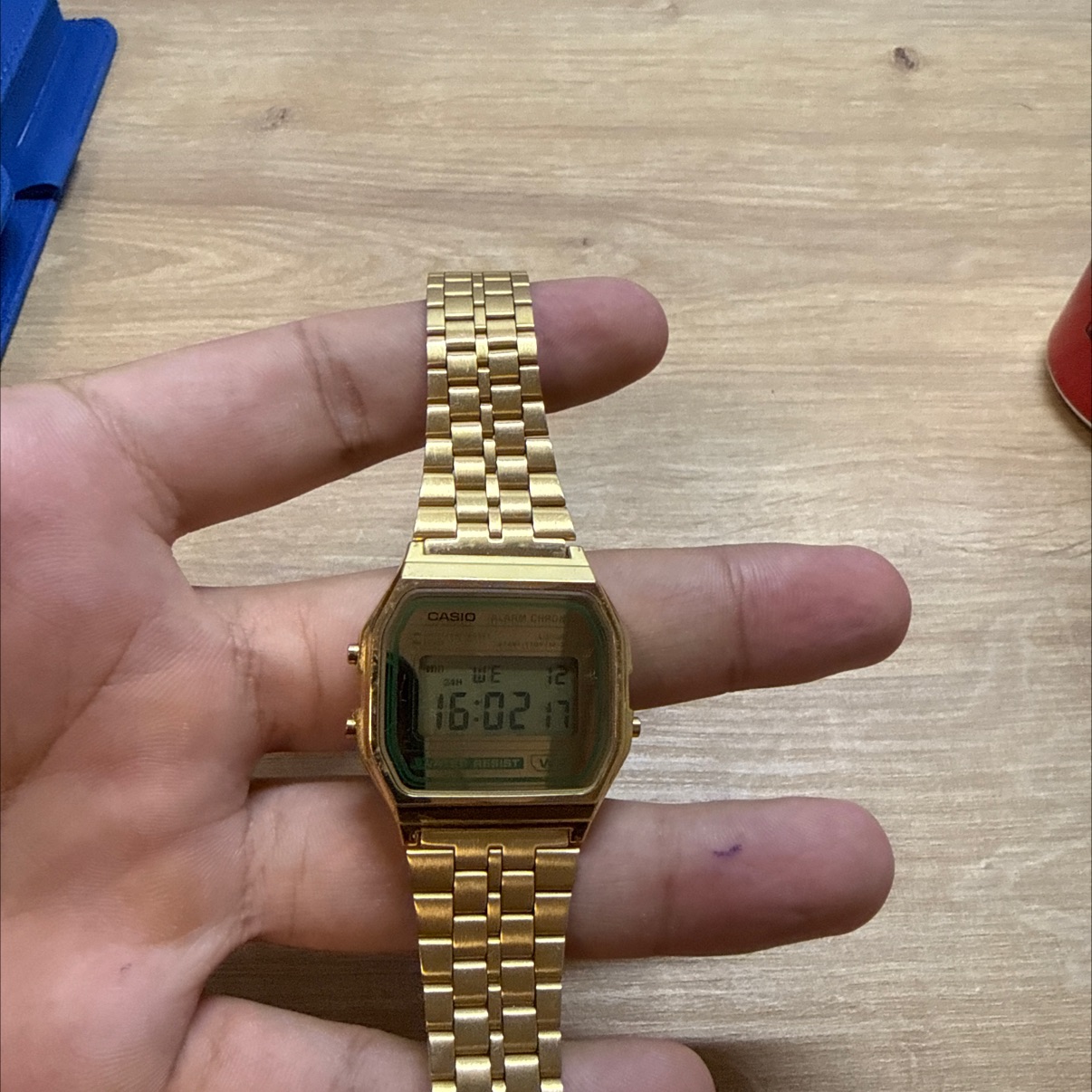 Casio A158WE Gold Retro Saat